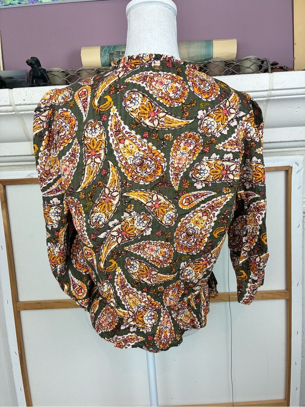Sam Edelman Cottagecore Paisley Button-Front Blouse w/ruched sleeves - Picture 8 of 14